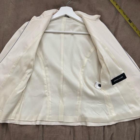 Vintage Versace Classic Jacket - Picture 7 of 13